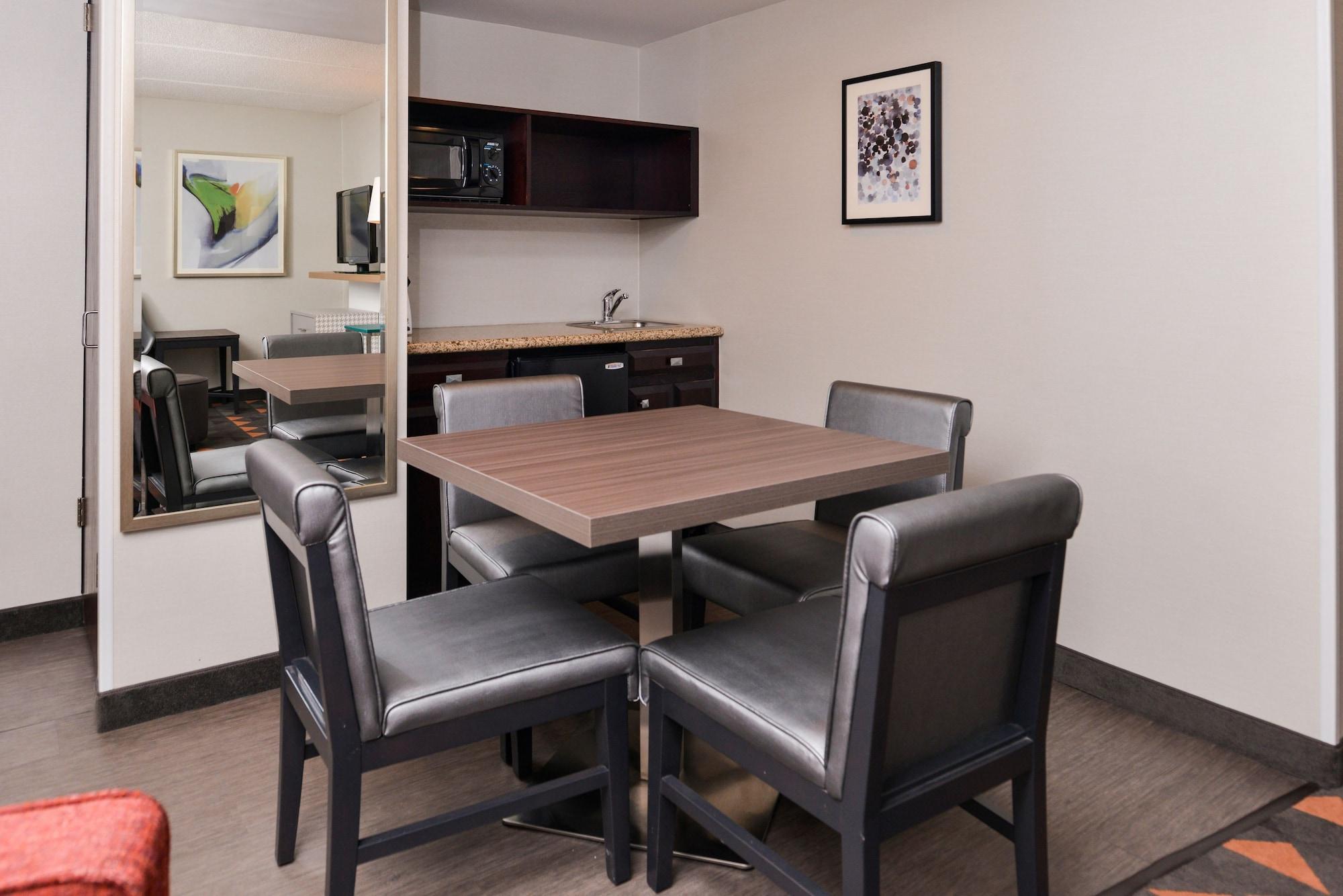 Holiday Inn Hotel & Suites Rochester - Marketplace By Ihg Eksteriør billede