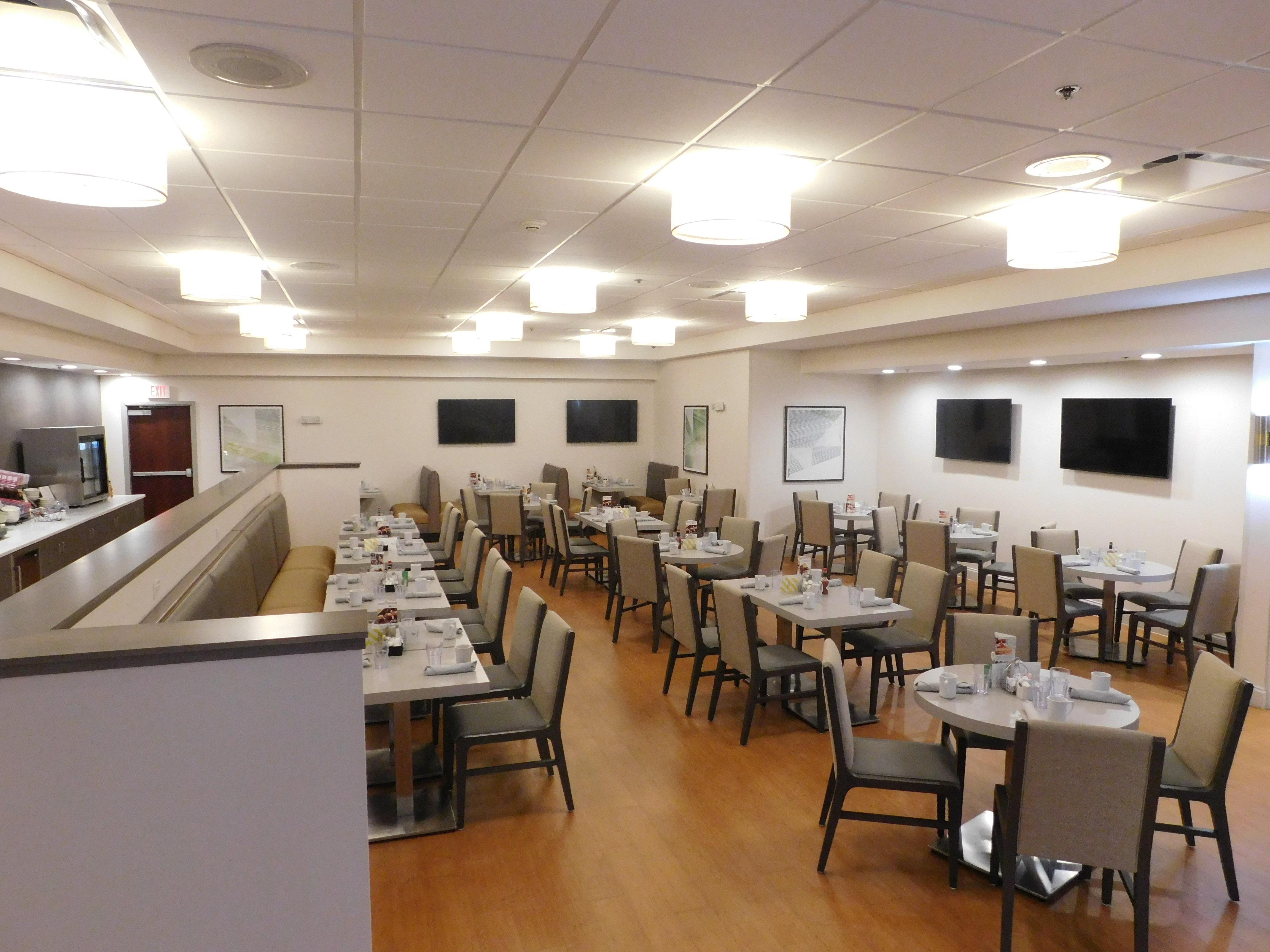 Holiday Inn Hotel & Suites Rochester - Marketplace By Ihg Eksteriør billede