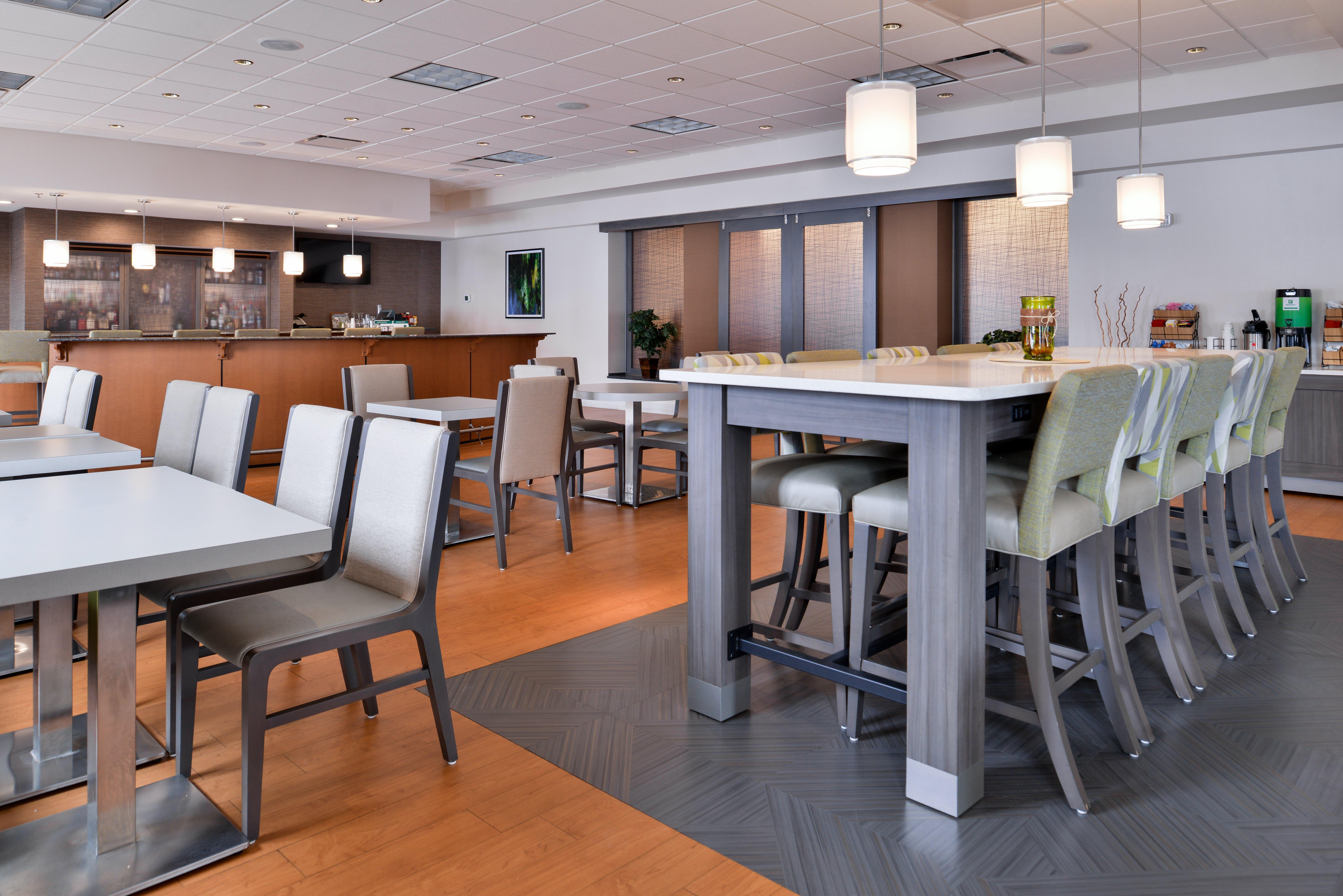 Holiday Inn Hotel & Suites Rochester - Marketplace By Ihg Eksteriør billede