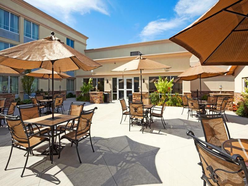 Holiday Inn Hotel & Suites Rochester - Marketplace By Ihg Eksteriør billede