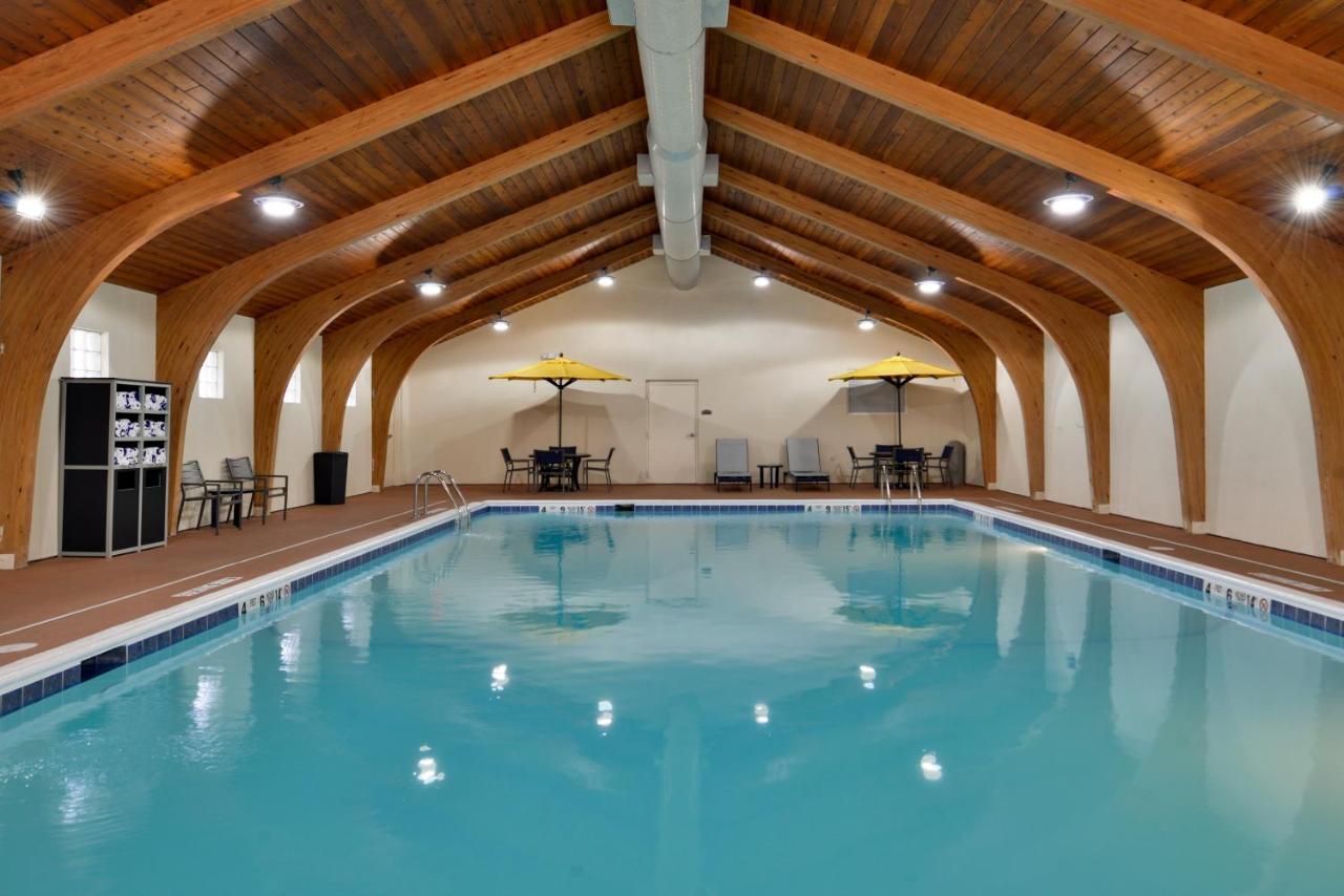 Holiday Inn Hotel & Suites Rochester - Marketplace By Ihg Eksteriør billede